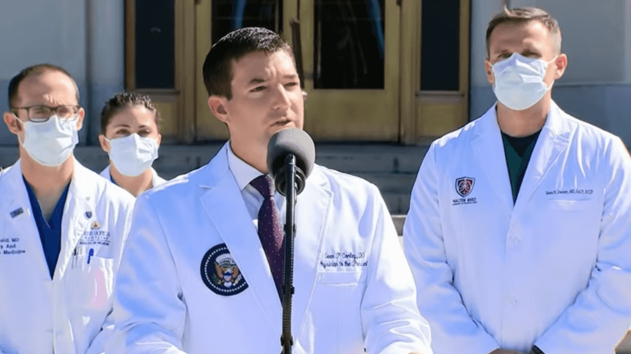 White House doctor sparks confusion with questionable timeline of Trump's COVID-19 diagnosis