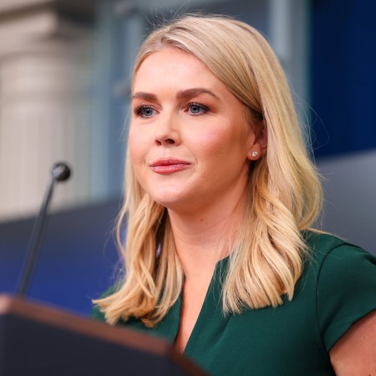Karoline Leavitt 'rushes to soothe' Trump as he rages over new polling - Alternet.org Karoline Leavitt 'rushes to soothe' Trump as he rages over new polling - Alternet.org